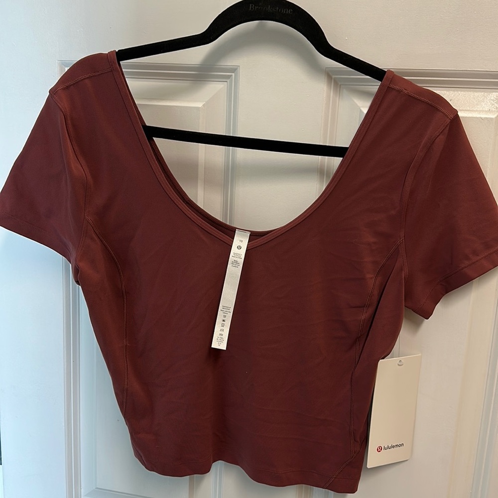 Lululemon - NWT Size 10 Align Tee